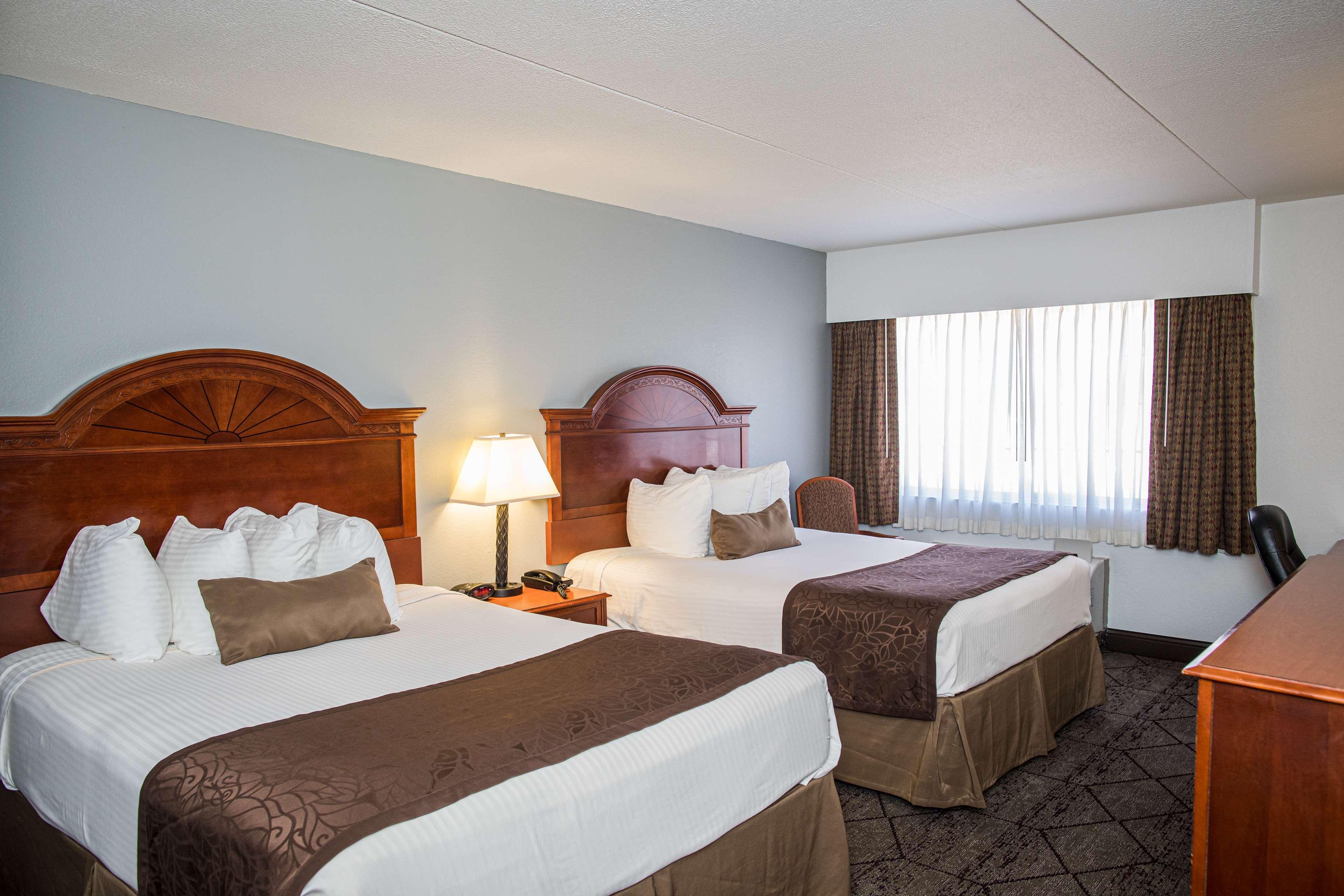 Best Western Plus Longbranch Hotel & Convention Center Cedar Rapids Luaran gambar