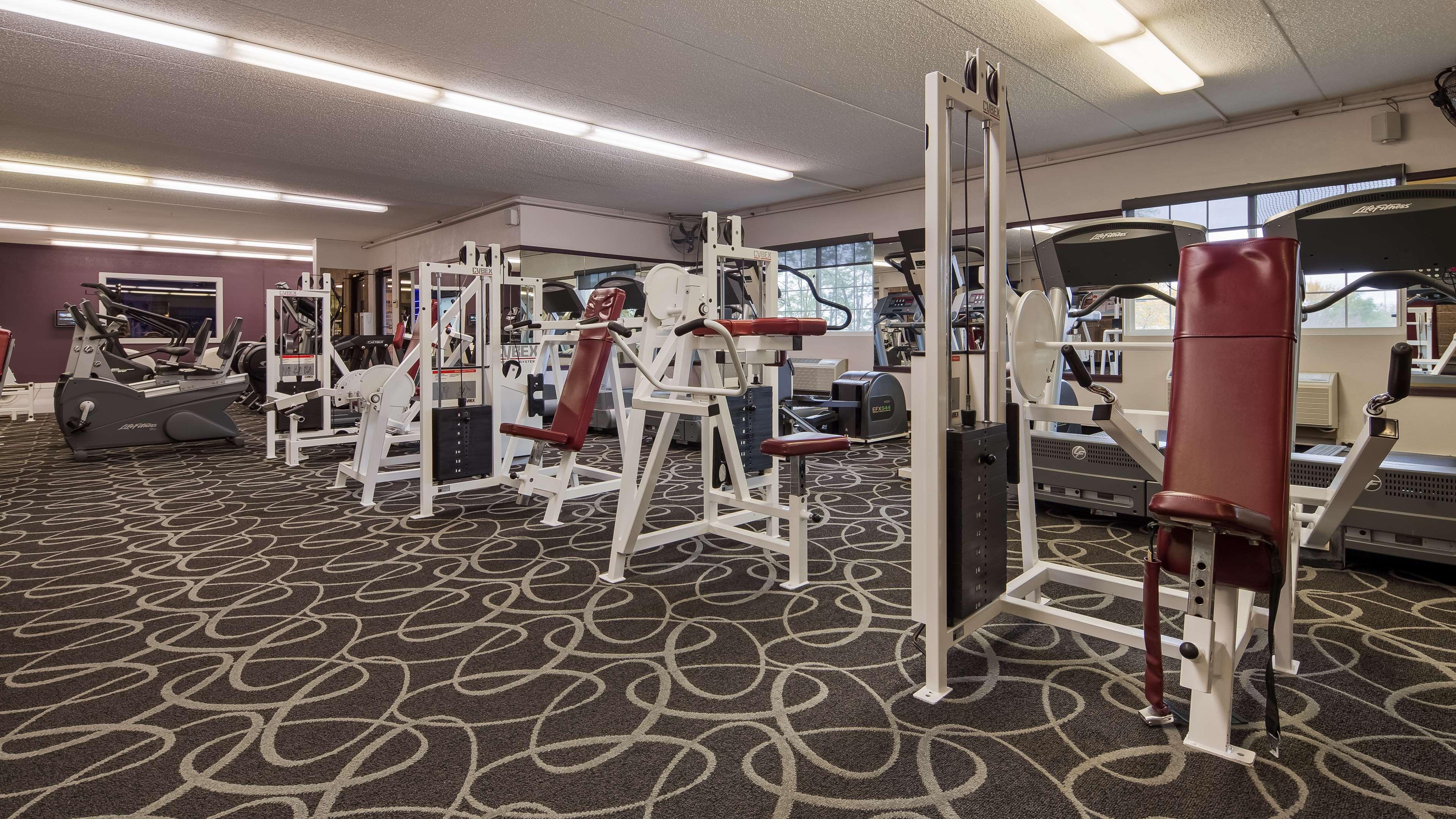 Best Western Plus Longbranch Hotel & Convention Center Cedar Rapids Luaran gambar