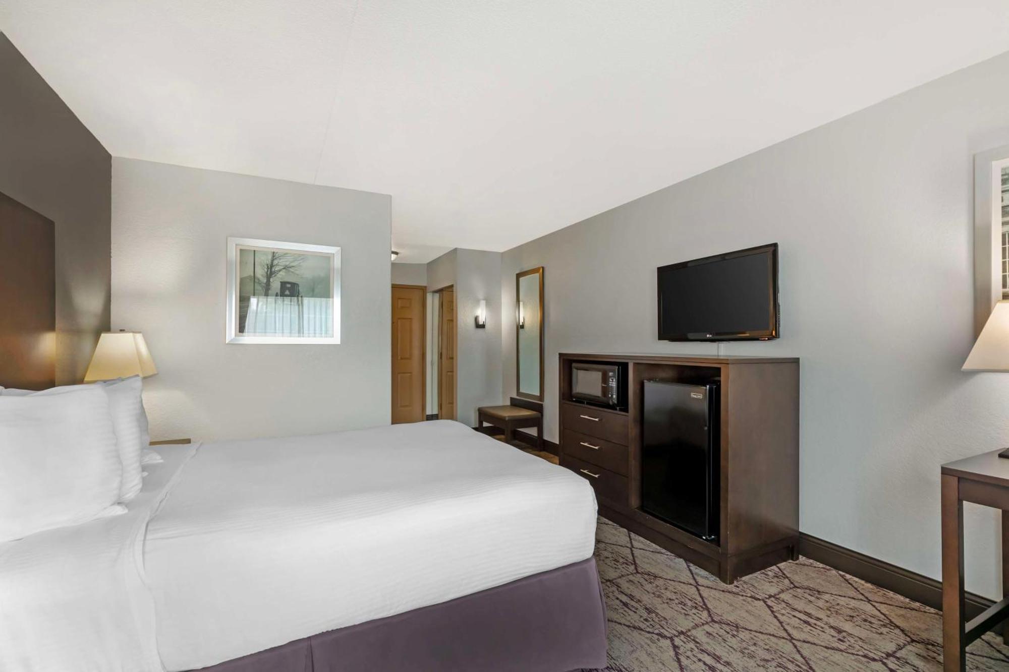 Best Western Plus Longbranch Hotel & Convention Center Cedar Rapids Luaran gambar